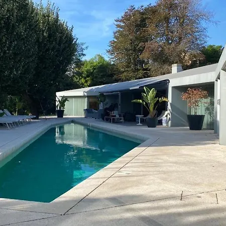 Villa Boomerang House - Luxury House Next To City Park