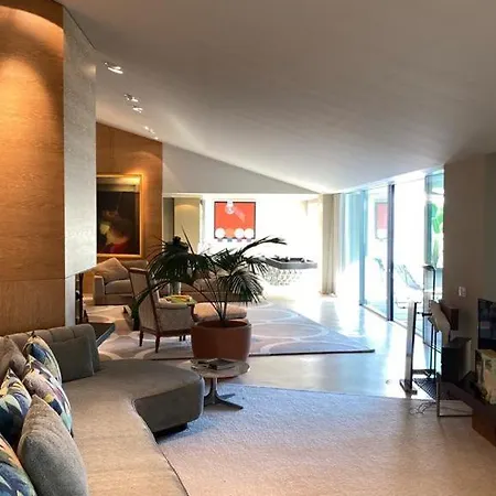 Villa Boomerang House - Luxury House Next To City Park